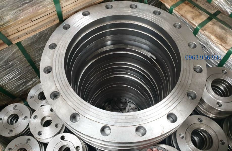 Lựa chọn mặt bích thép DN300 - tối ưu chi phí