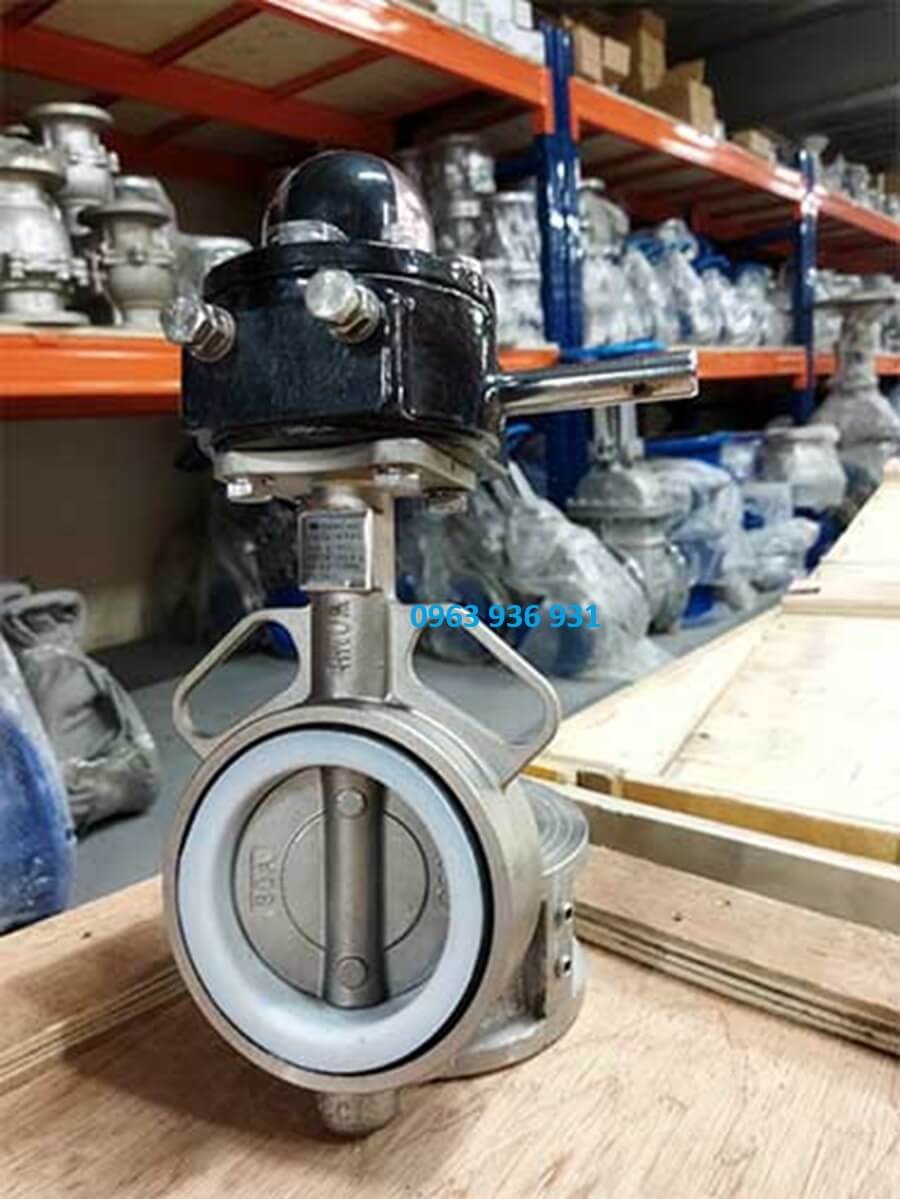 van bướm inox tay quay 5