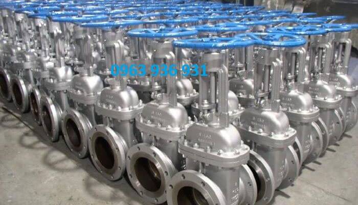 Van cổng inox mặt bích 4