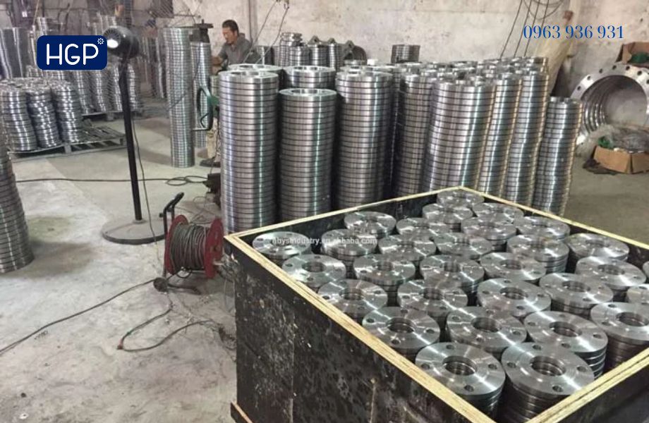 Kho hàng mặt bích inox JIS10K DN100 tại Hà Nội