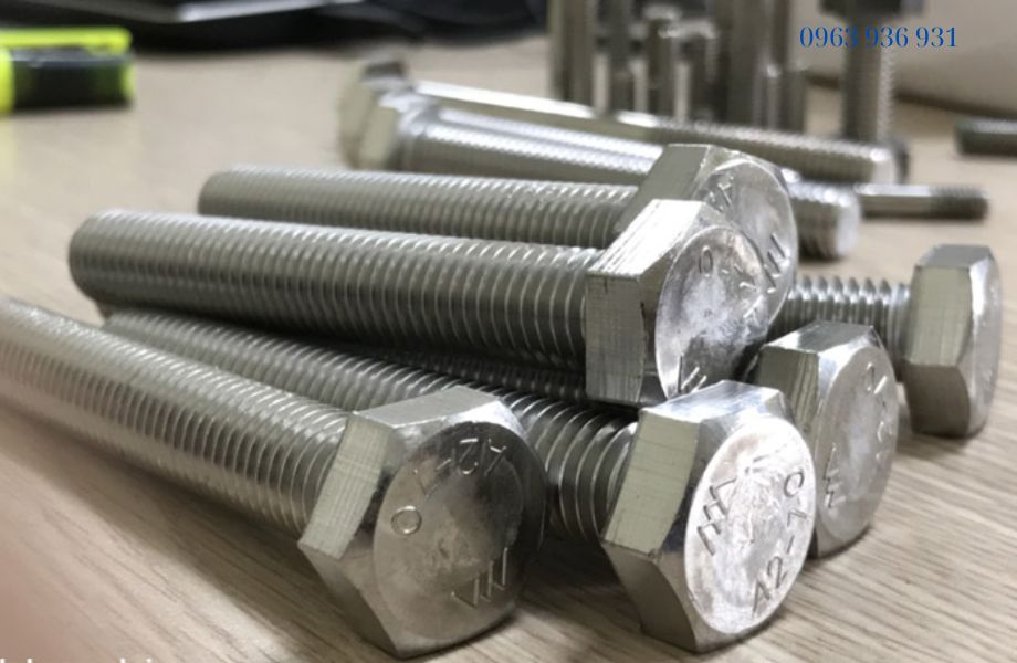 Lựa chọn bulong M20 phù hợp nhất